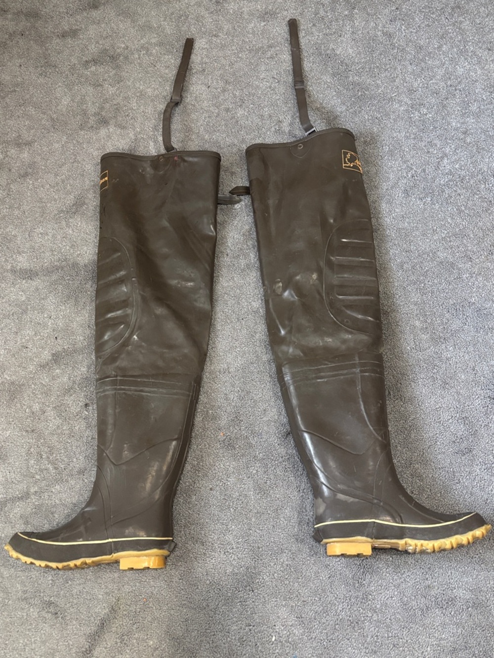 Boy’s ALASKAN Sz 4 Tall, Insulated, Steel Shank Waterproof Rubber Boots, EUC